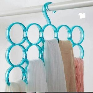 شماعة طرح وإيشاربات 12 فتحة - منظم الطرح البلاستيك التريند