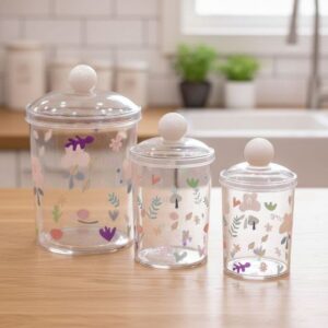 طقم برطمانات أكريليك شفاف 3 قطع بمقاسات مختلفة لتنظيم الكوفي كورنر وتخزين السكر والقهوة.